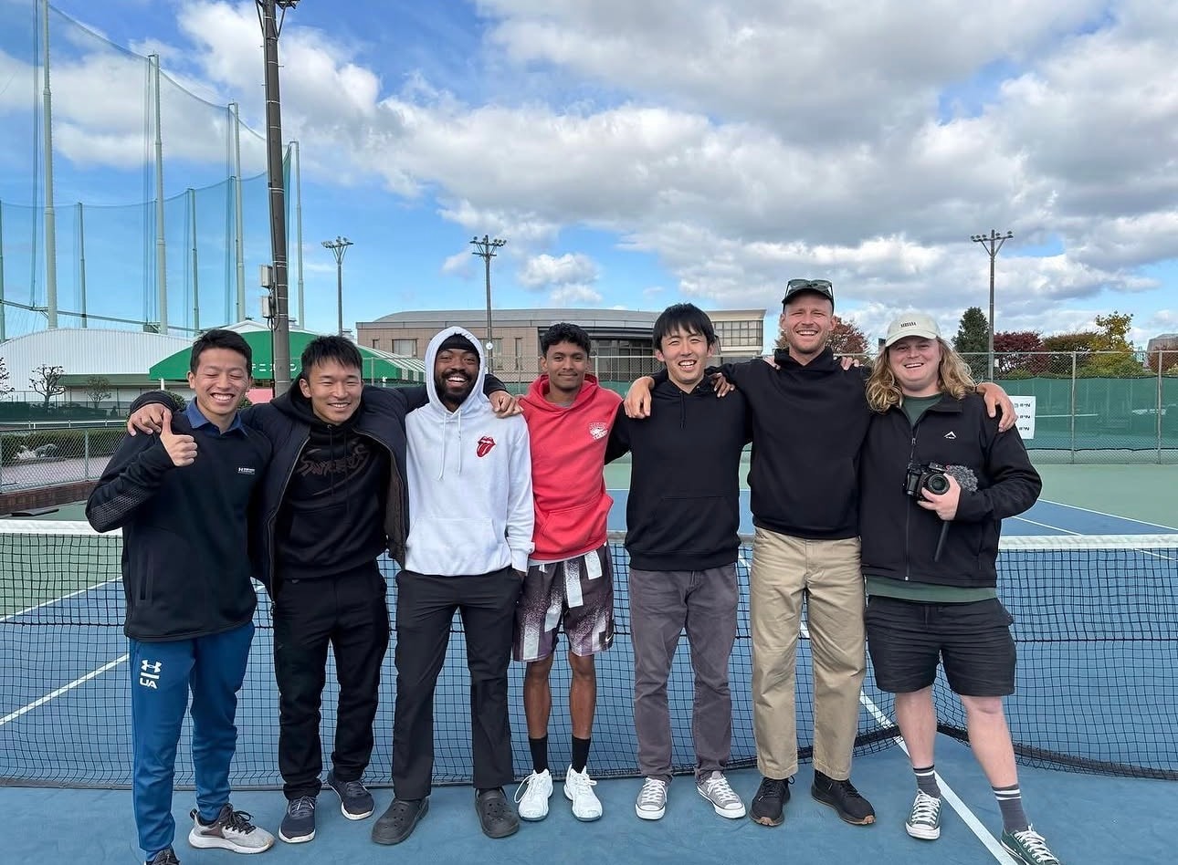 IPN Japan team together at the tennis courts